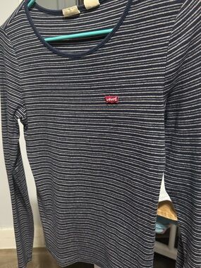 Levi's Navy and White Striped Long Sleeve Tee